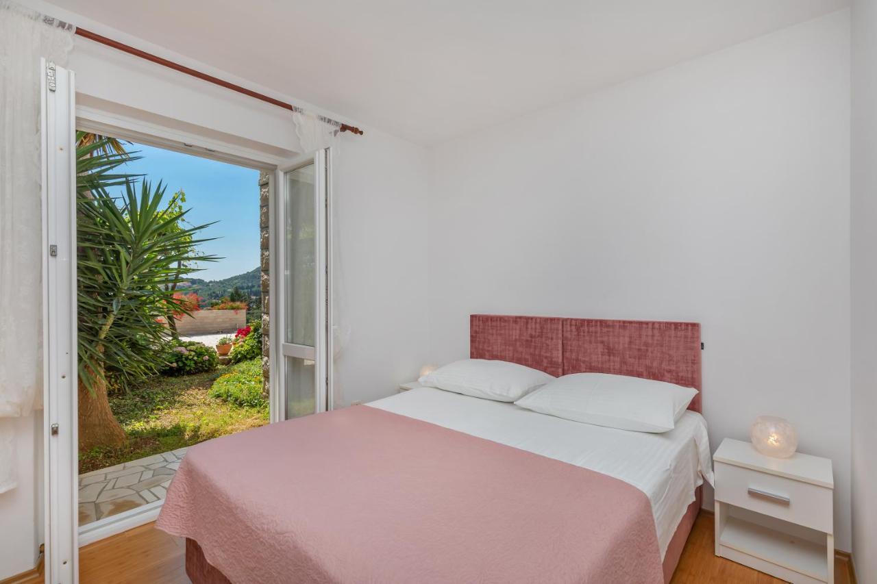 Villa And Apartments Milos Zaton  Exterior foto